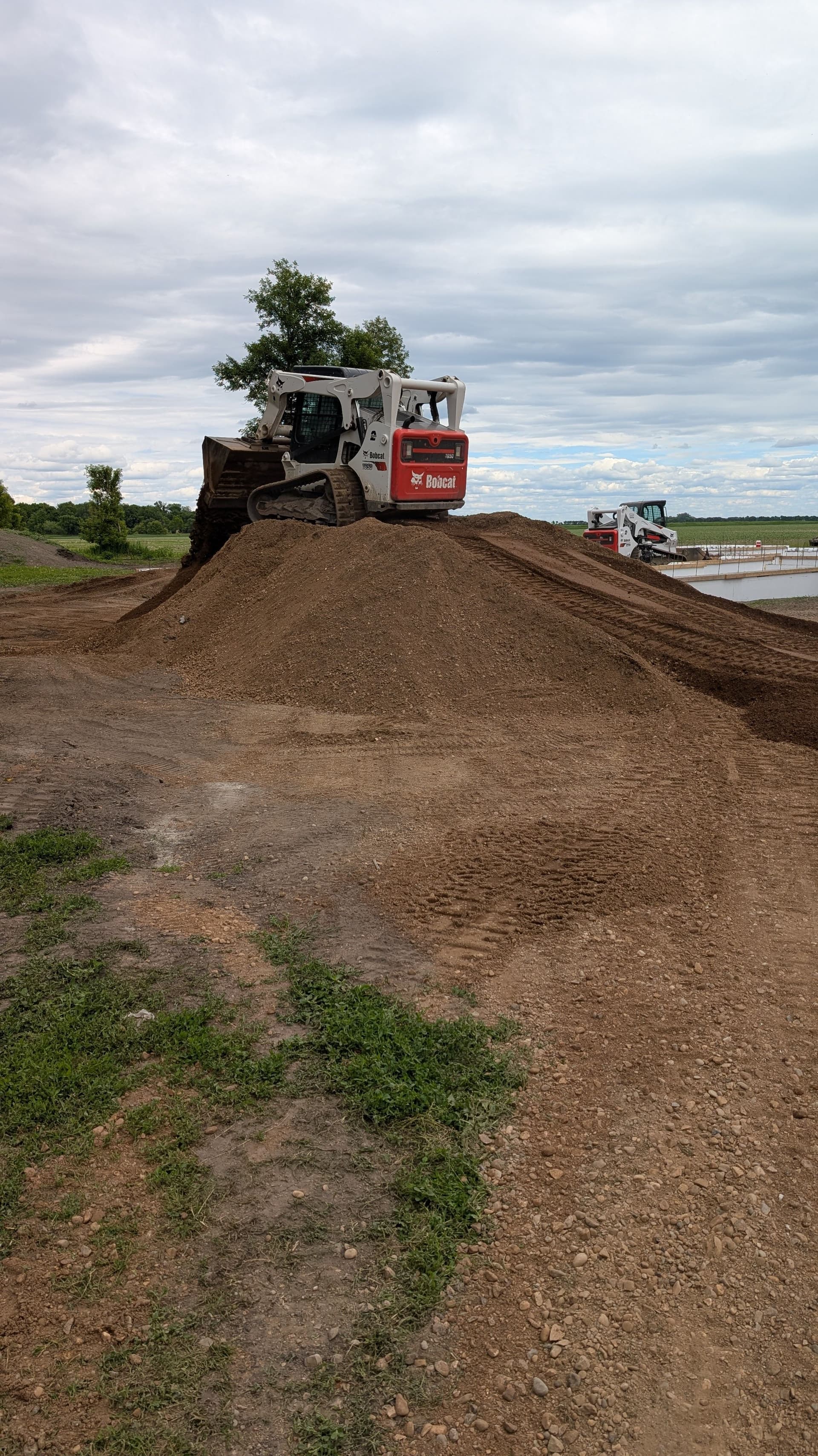 Gallery photos for Rough Ground to Clean Surface - Site Prep and Grading Done Right: Image #2